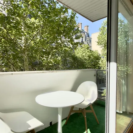 Chic And Spacious 2 -near Champs-elysees - Victor Hugo * Parijs